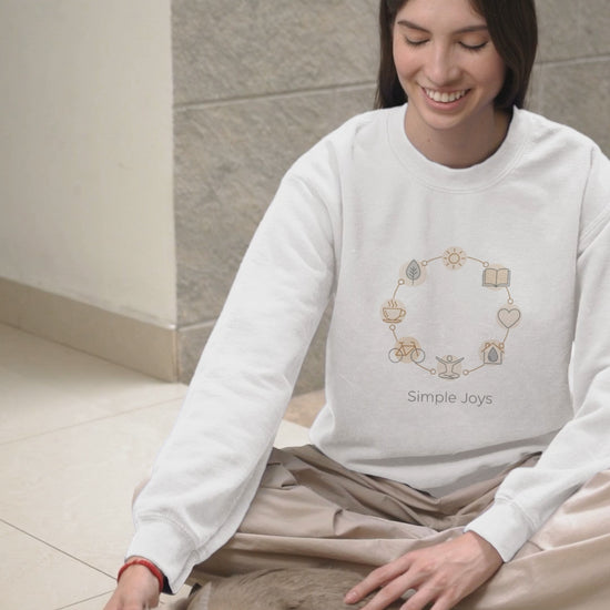 Minimalist floral wreath sweatshirt